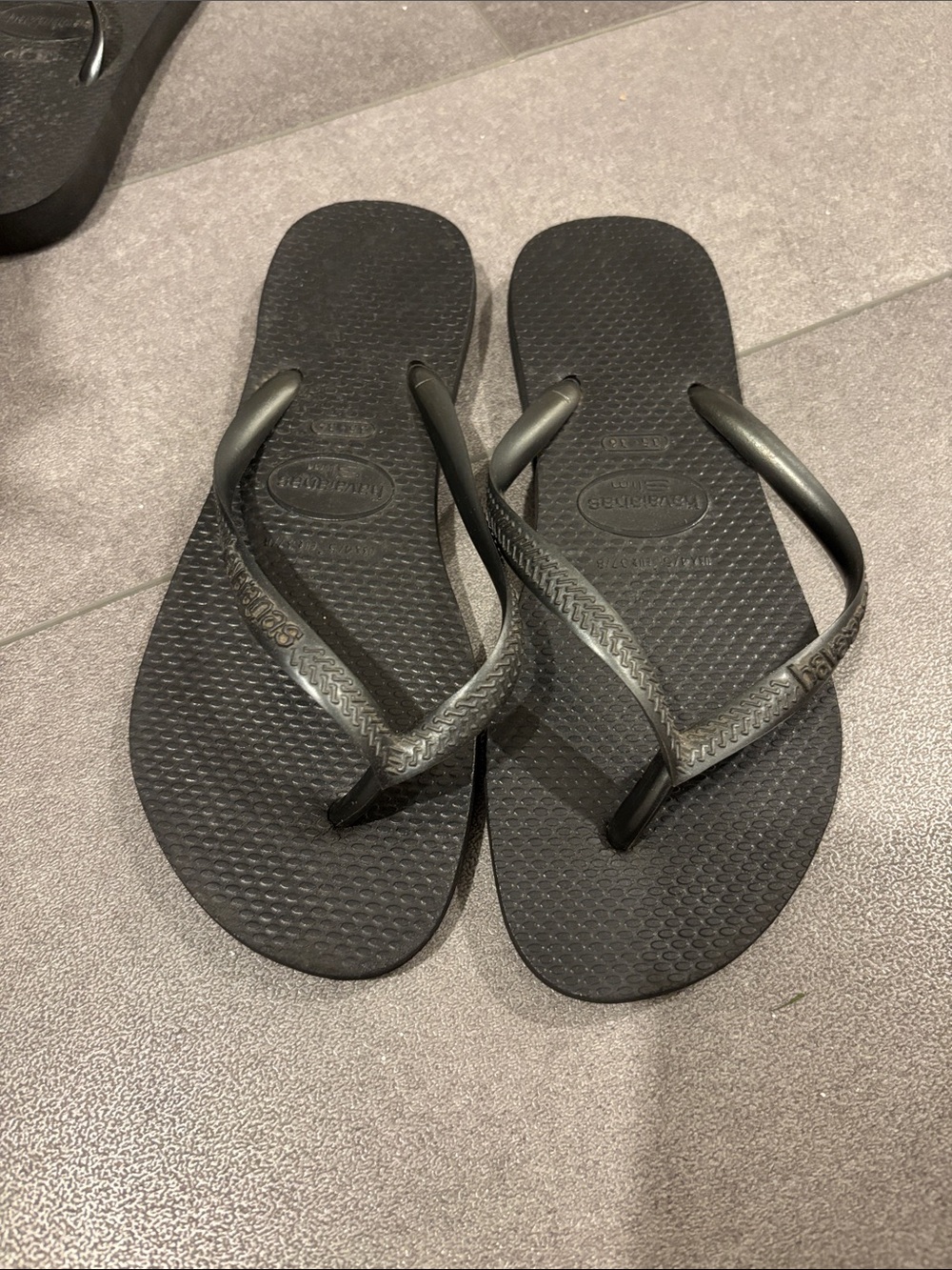 Havaianas Slim Black Womens Flip-flop sandals - size 4/5